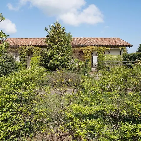 La Corte Di Langa Giada Apartment